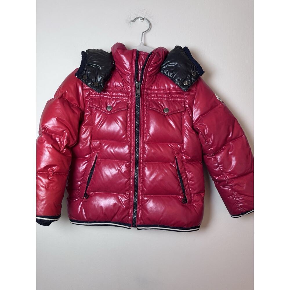 Moncler Red Shiny Puffer Coat Down Filled Removable Hood Kids Size 2T Unisex